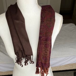 Bundle of 2 Women’s Shawls Wraps Scarves Brown Reds